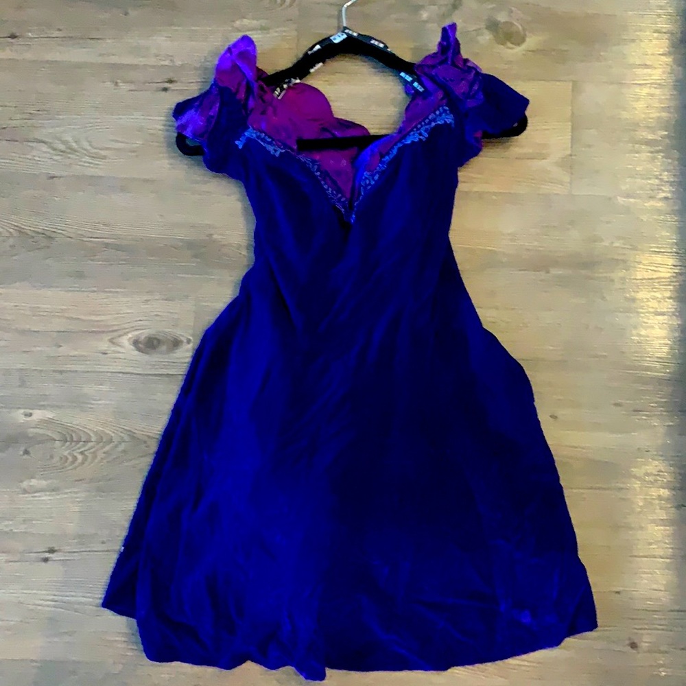 Vintage 1980’s ZUM ZUM velvet mini dress